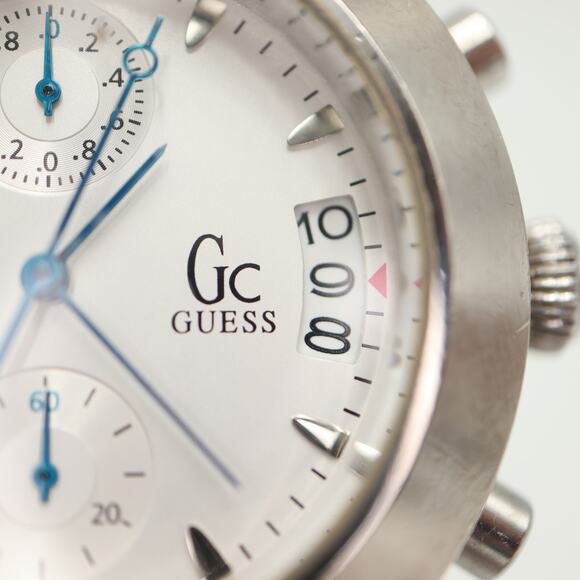 Guess Collection GC Silver Tone 1/10th Sec Chronograph 38mm Watch w New Battery - Picture 7 of 16